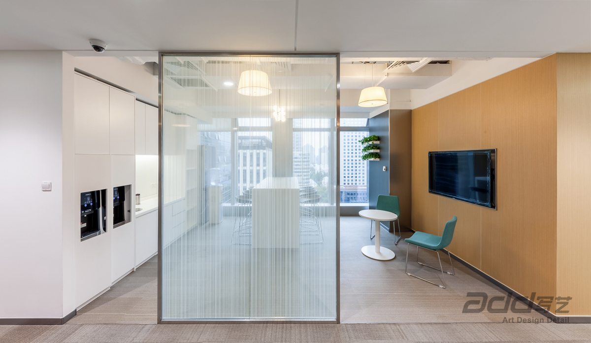 1613979318719809.jpg 21.jpg